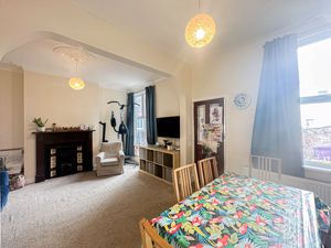 Photo 17- click for photo gallery